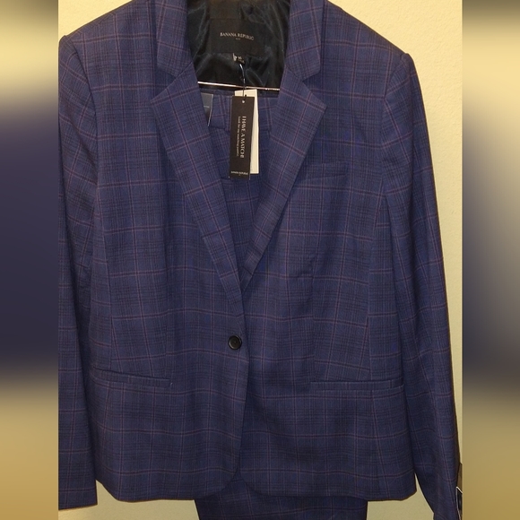 Banana Republic Factory Pants - Gorgeous menswear-inspired suit from BR Factory